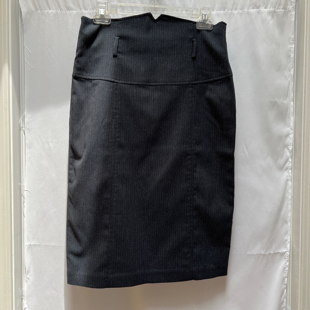 Forever 21 Navy Pinstriped Pencil Skirt (L)